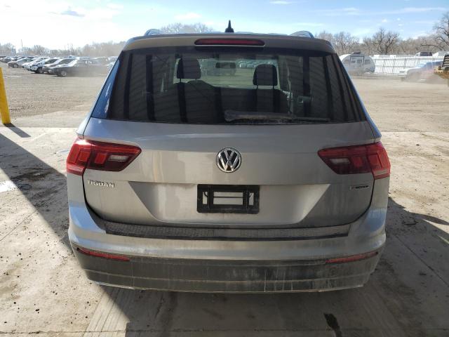  VOLKSWAGEN TIGUAN 2021 Серебристый