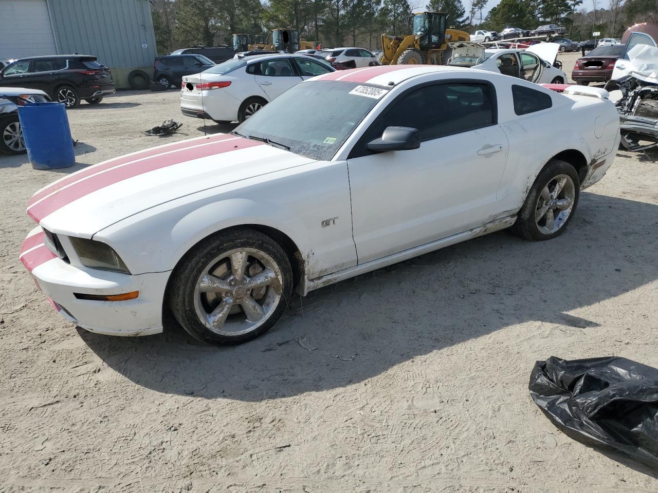 2006 Ford Mustang - Image 1
