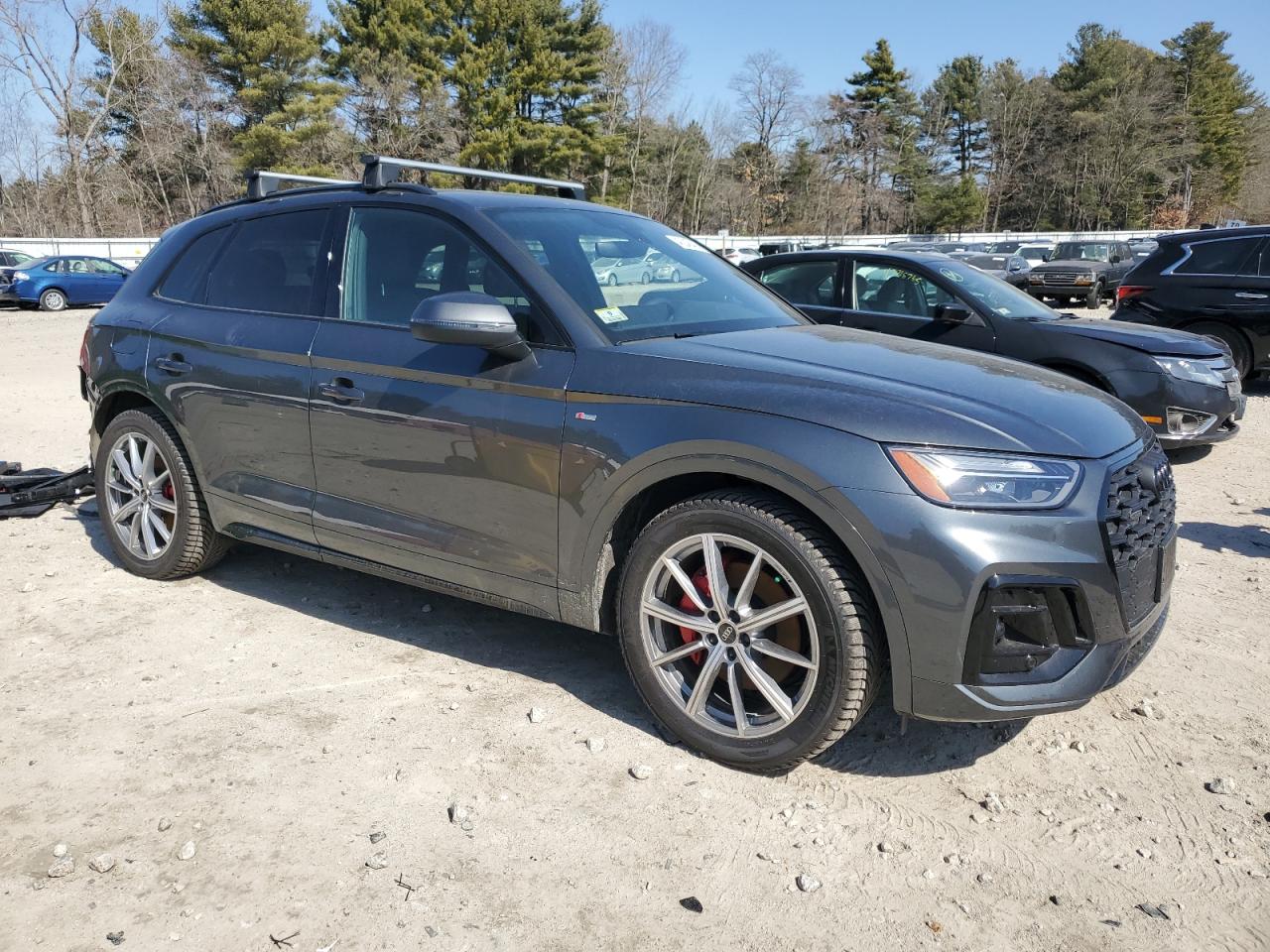 2024 Audi Q5 - Image 4
