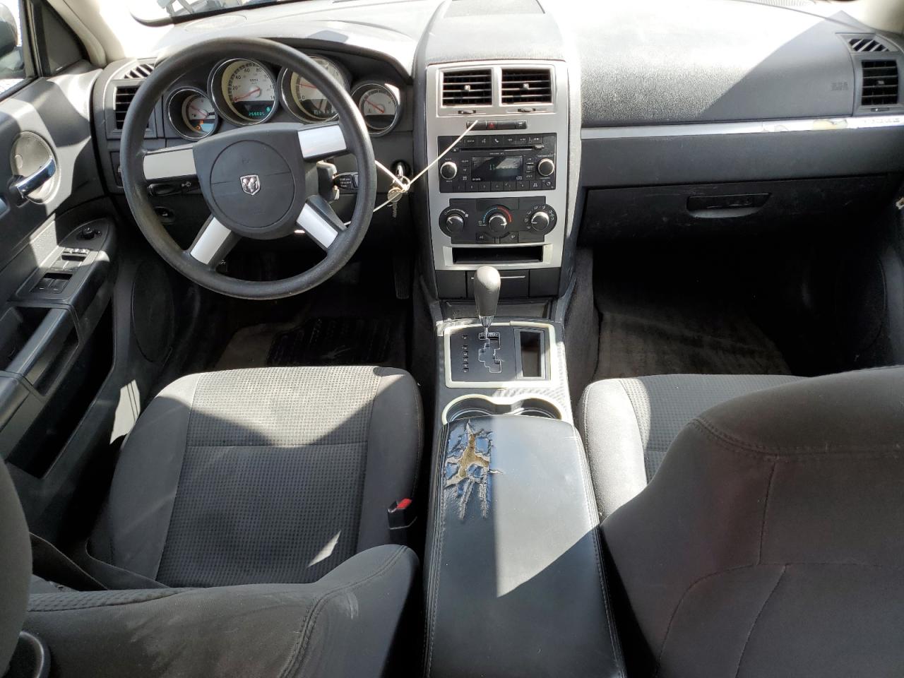 2010 Dodge Charger - Image 8