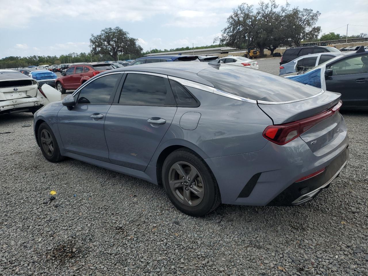 2022 Kia K5 - Image 2