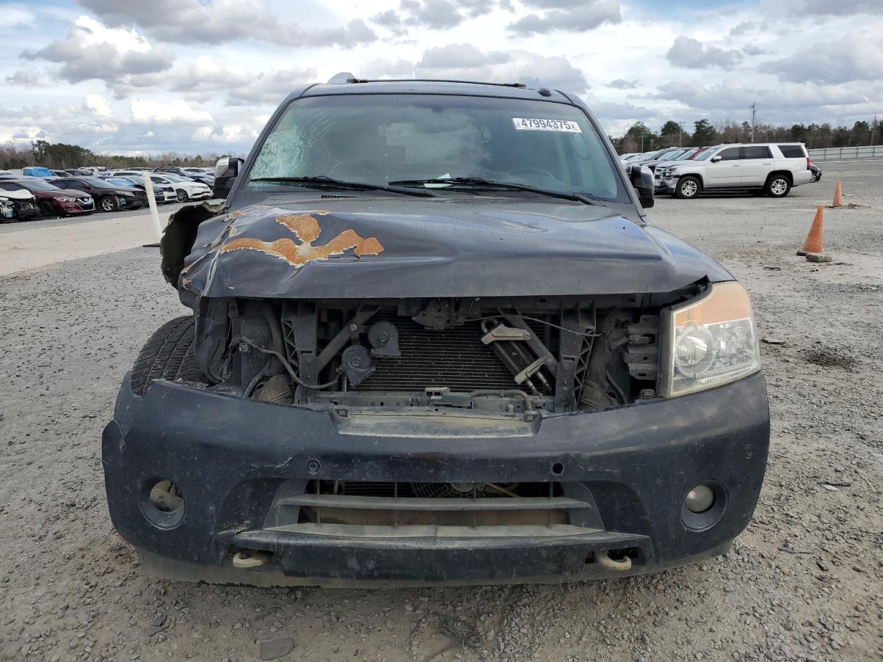 2010 Nissan Armada - Image 5