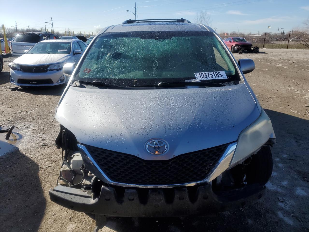 TOYOTA All Models 2013 VIN 5TDYK3DC2DS328395 фото 5