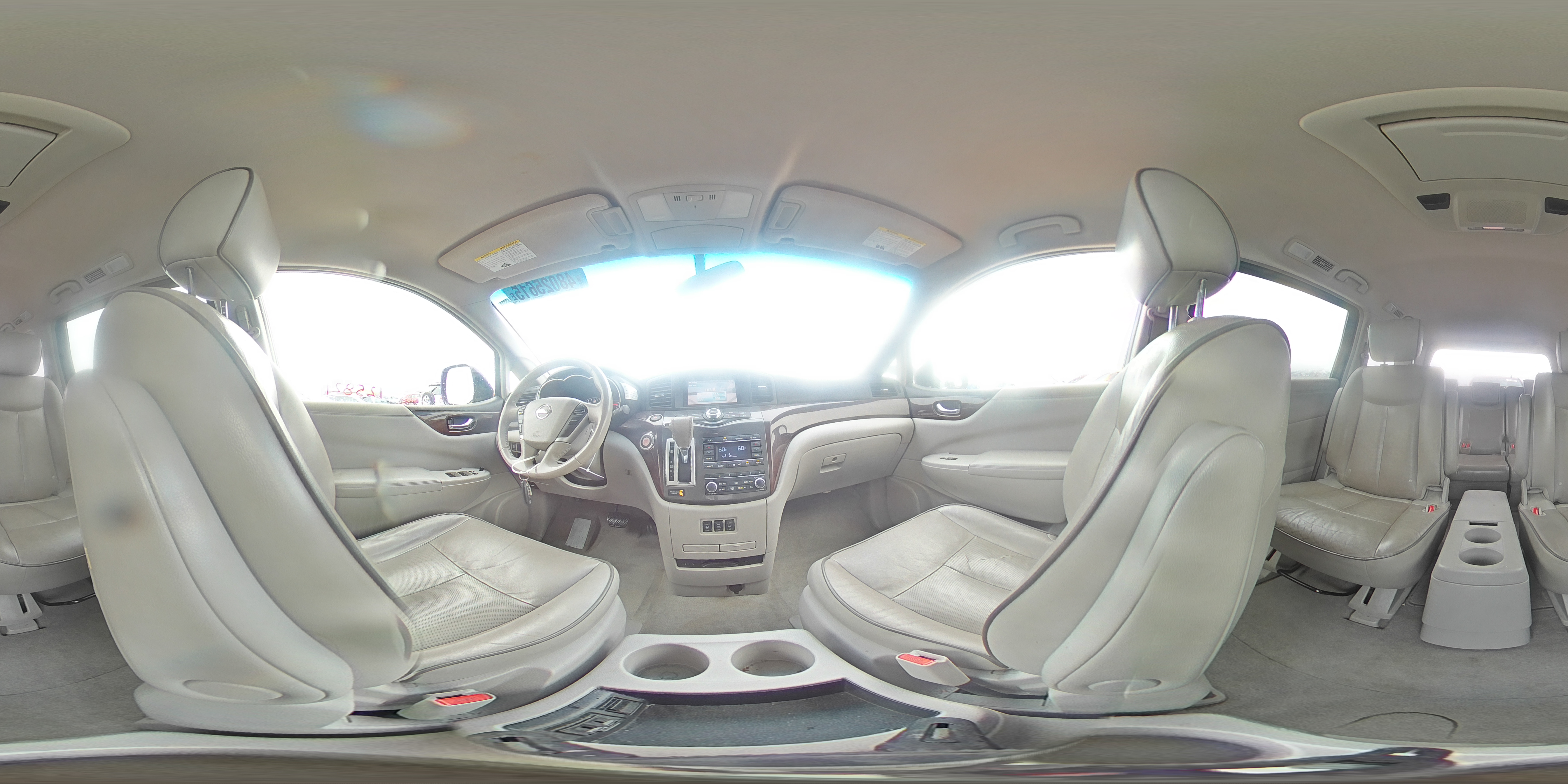 2013 Nissan Quest - Image 15