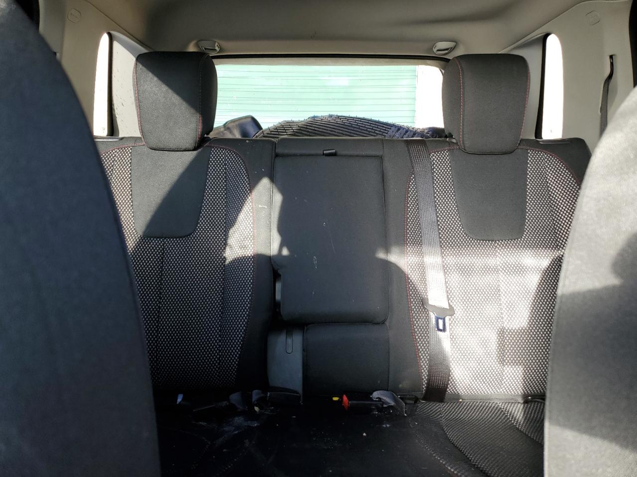 2017 GMC Terrain - Image 10
