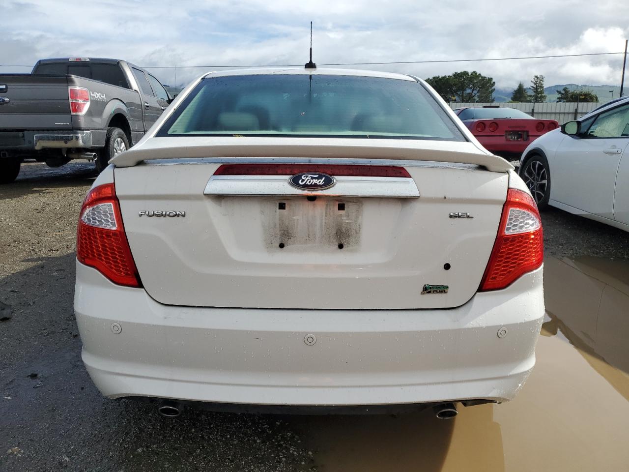 2010 Ford Fusion - Image 6