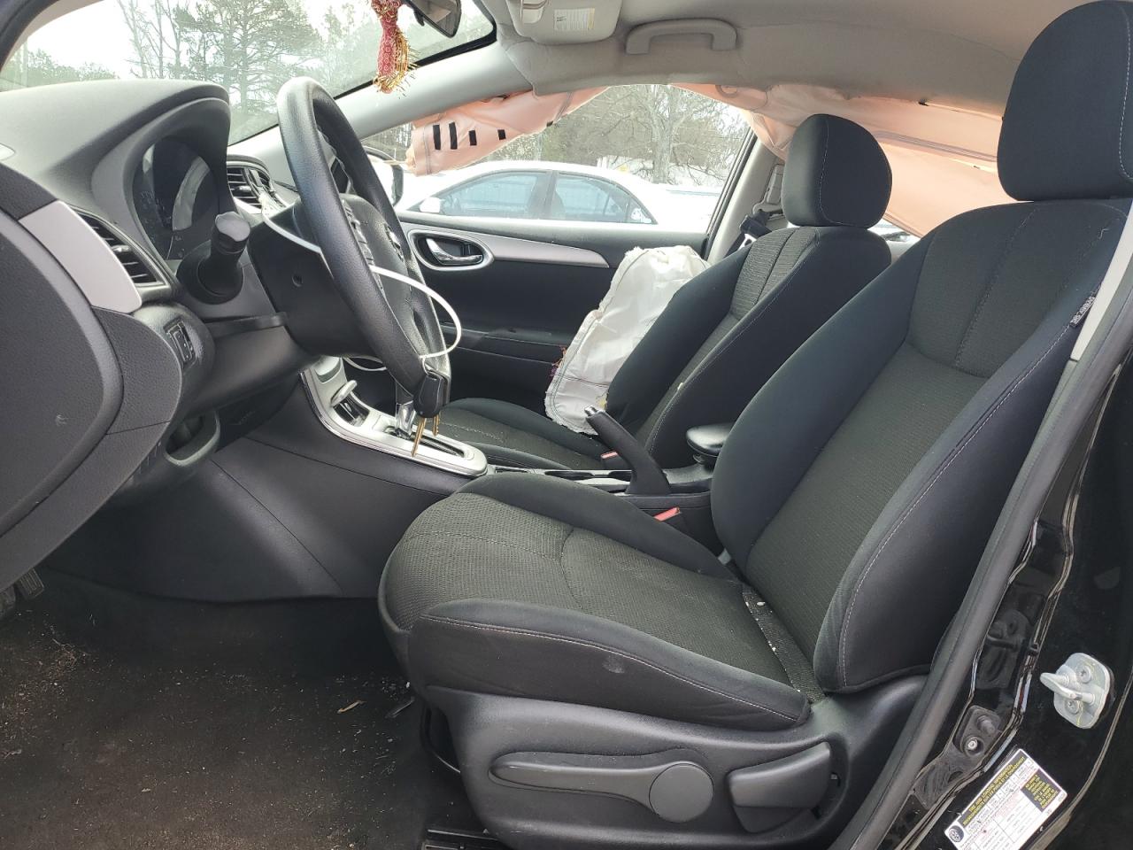 2015 Nissan Sentra - Image 7