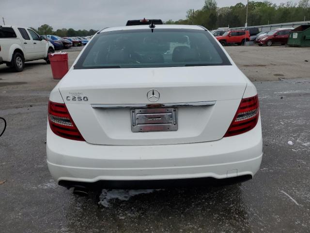  MERCEDES-BENZ C-CLASS 2013 Biały