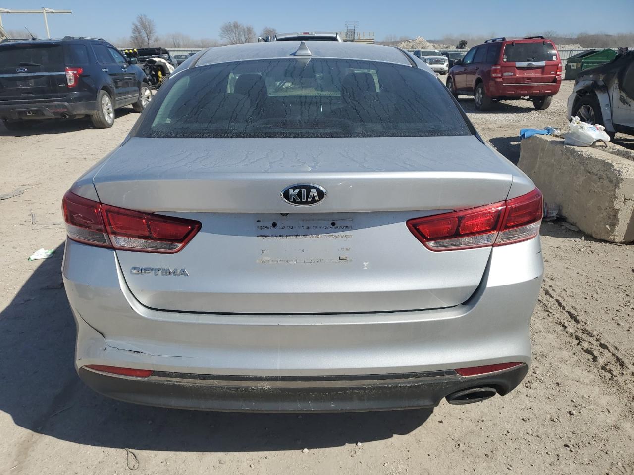 2017 Kia Optima - Image 6