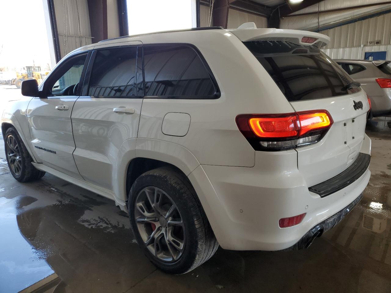 2019 Jeep Grand Cherokee - Image 2