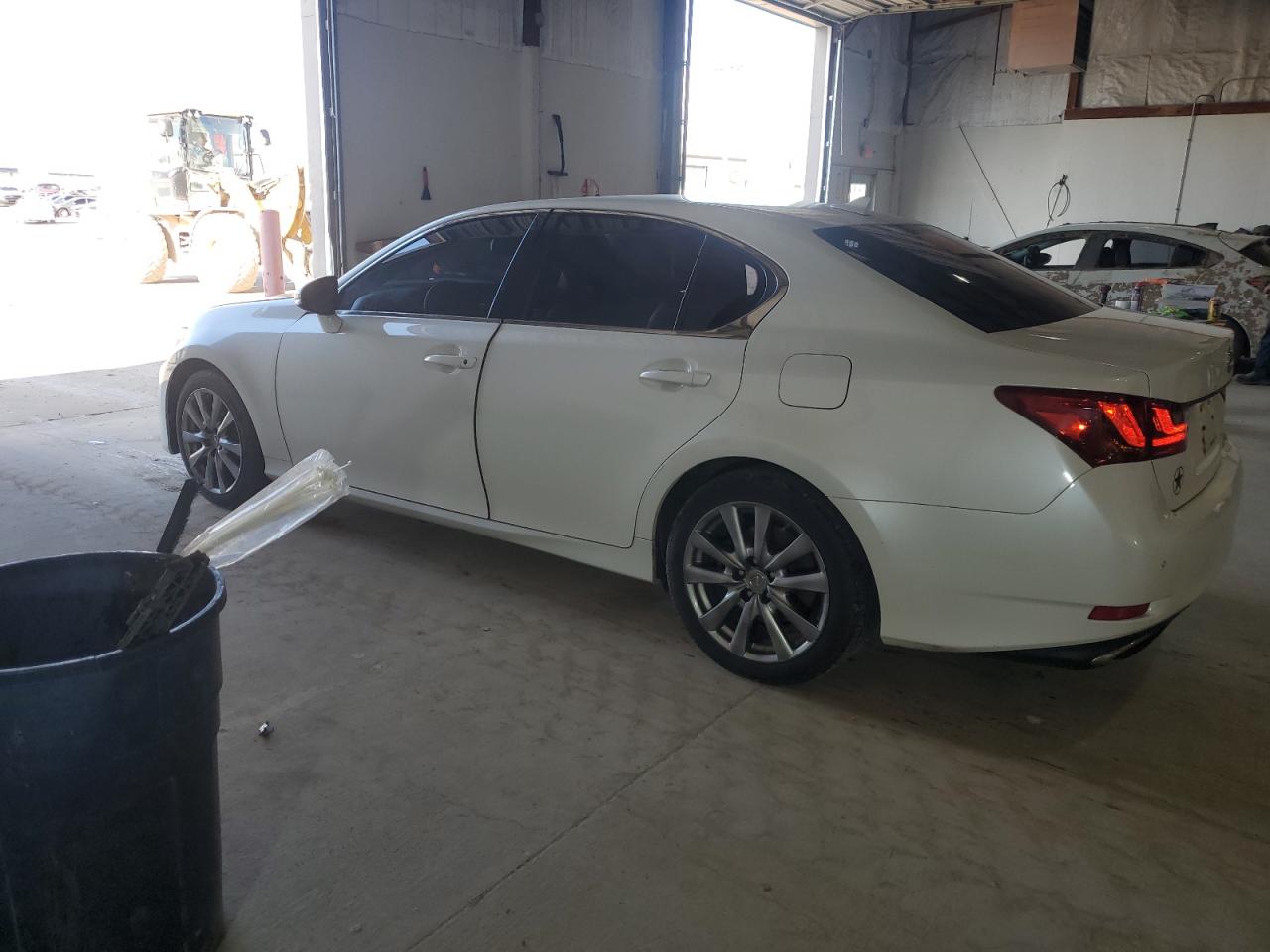 2014 Lexus GS - Image 2