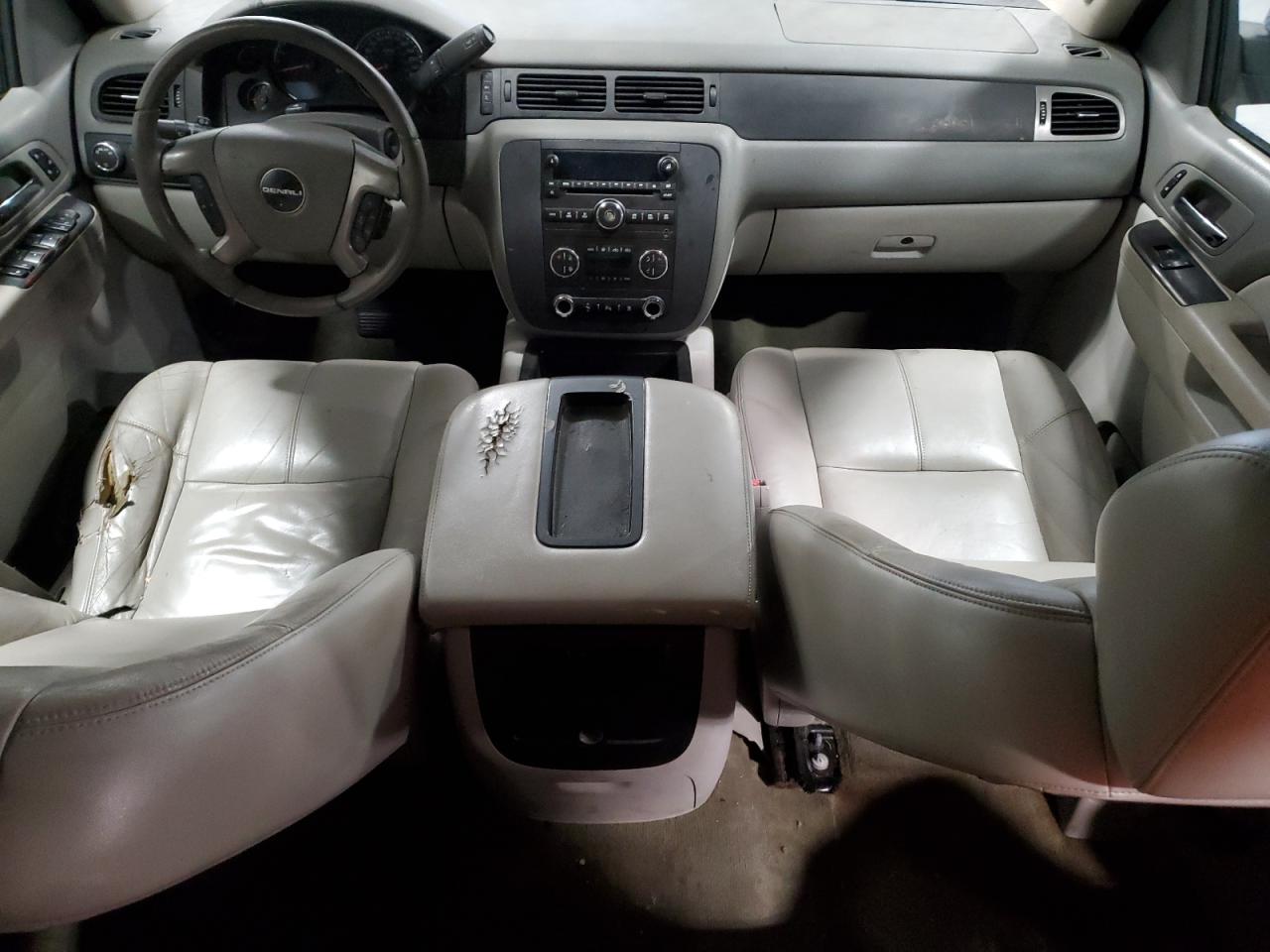 2011 Chevrolet Silverado - Image 8