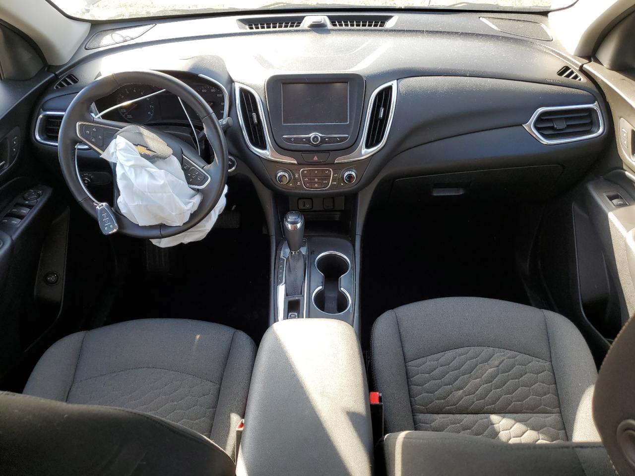 2018 Chevrolet Equinox - Image 8