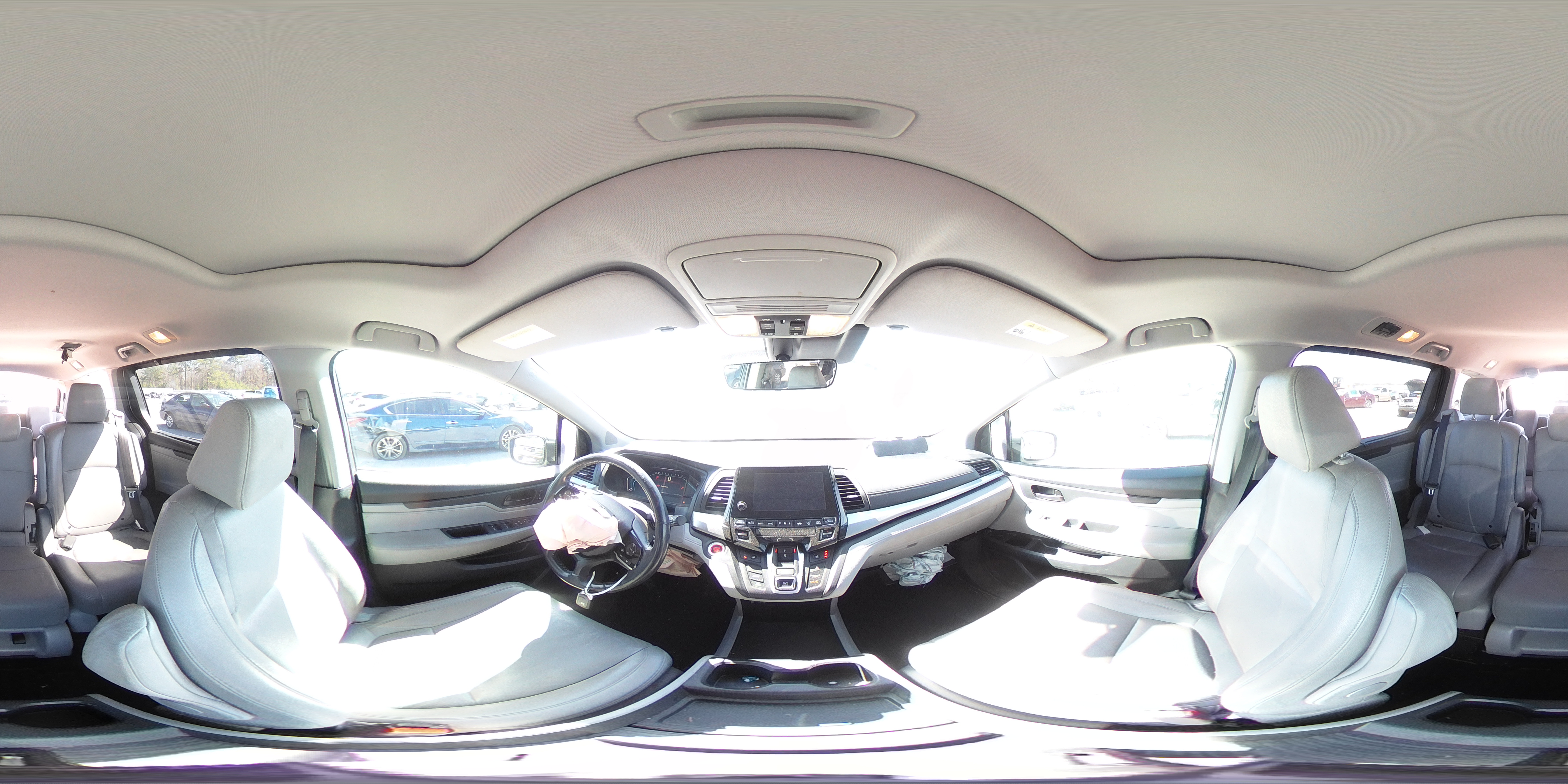 2018 Honda Odyssey - Image 14