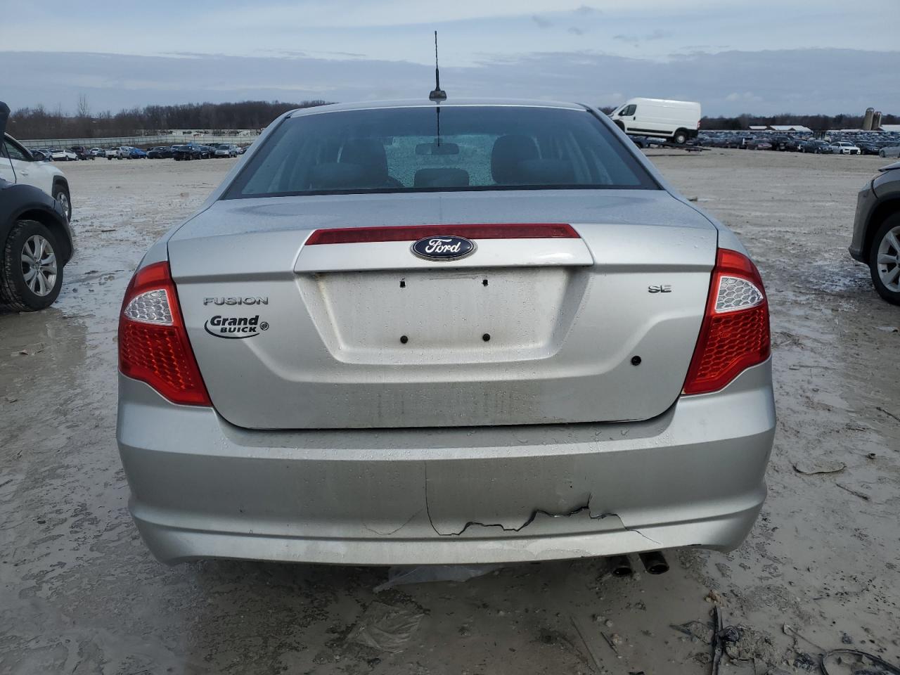 2010 Ford Fusion - Image 6