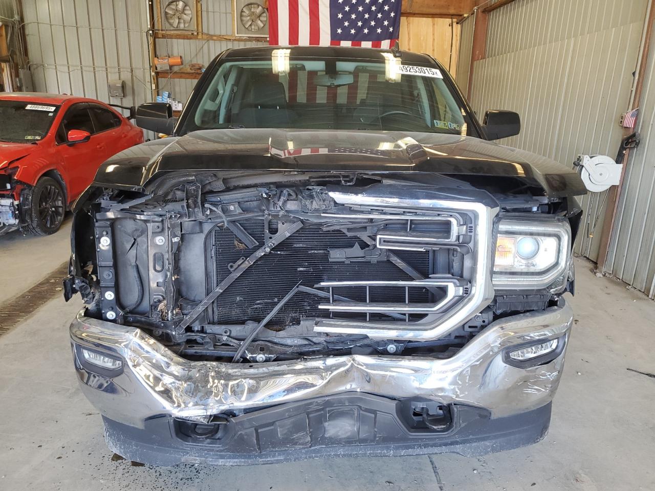 2017 GMC Sierra - Image 5