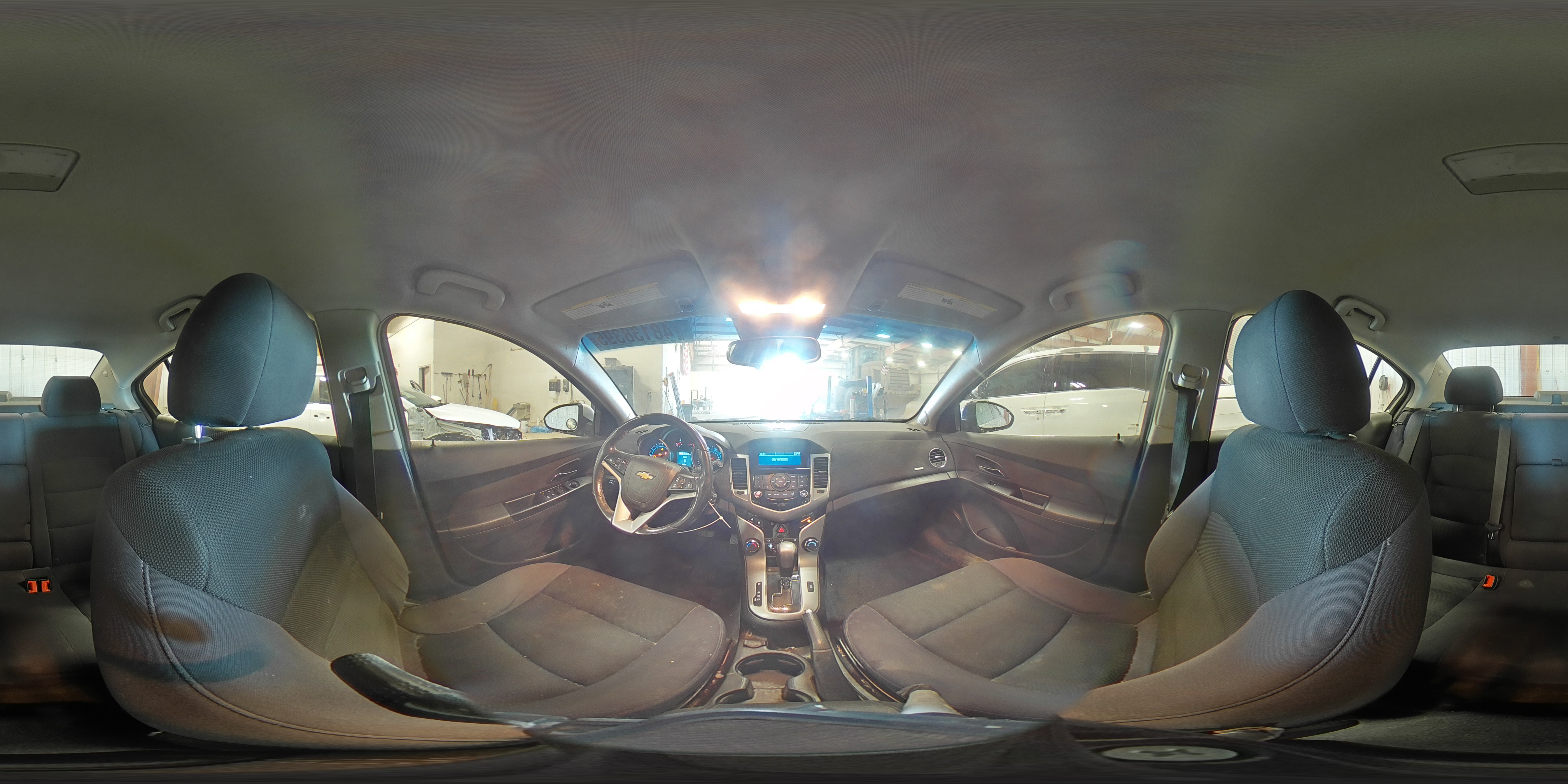 2013 Chevrolet Cruze - Image 15