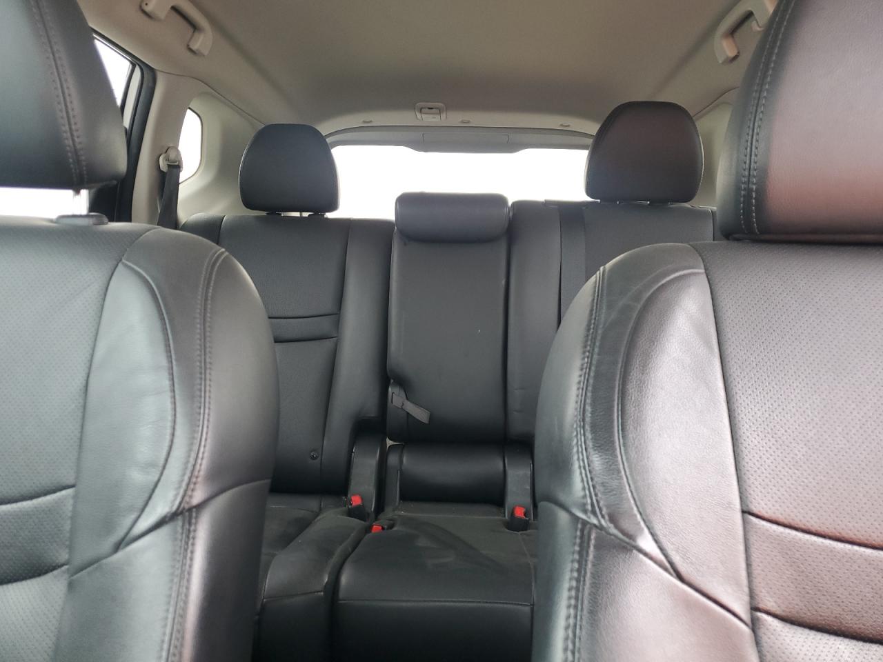 2015 Nissan Rogue - Image 10