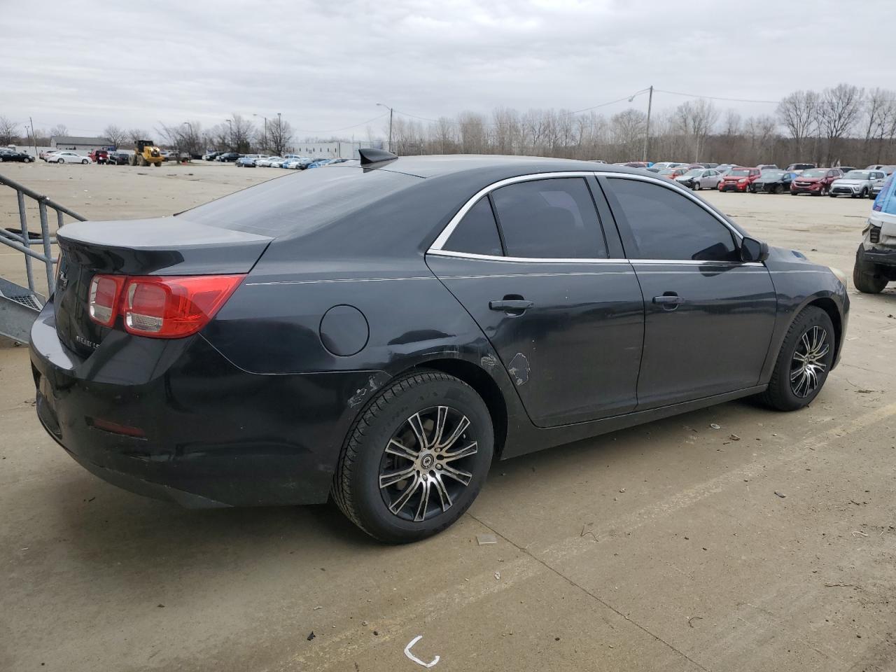 2015 Chevrolet Malibu - Image 3