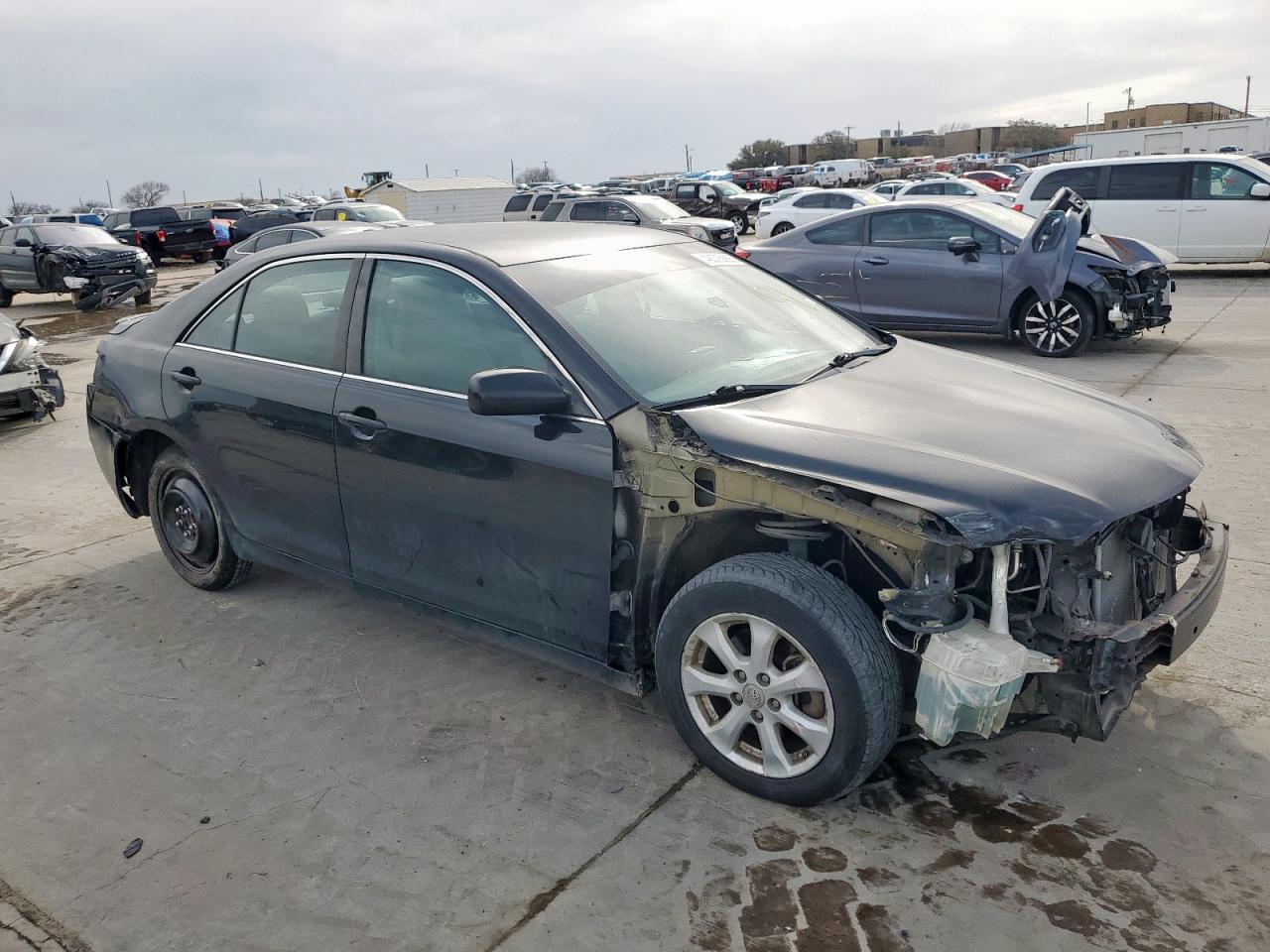 2011 Toyota Camry - Image 4