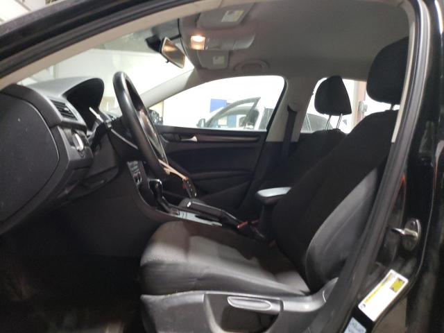 Sedans VOLKSWAGEN PASSAT 2013 Czarny