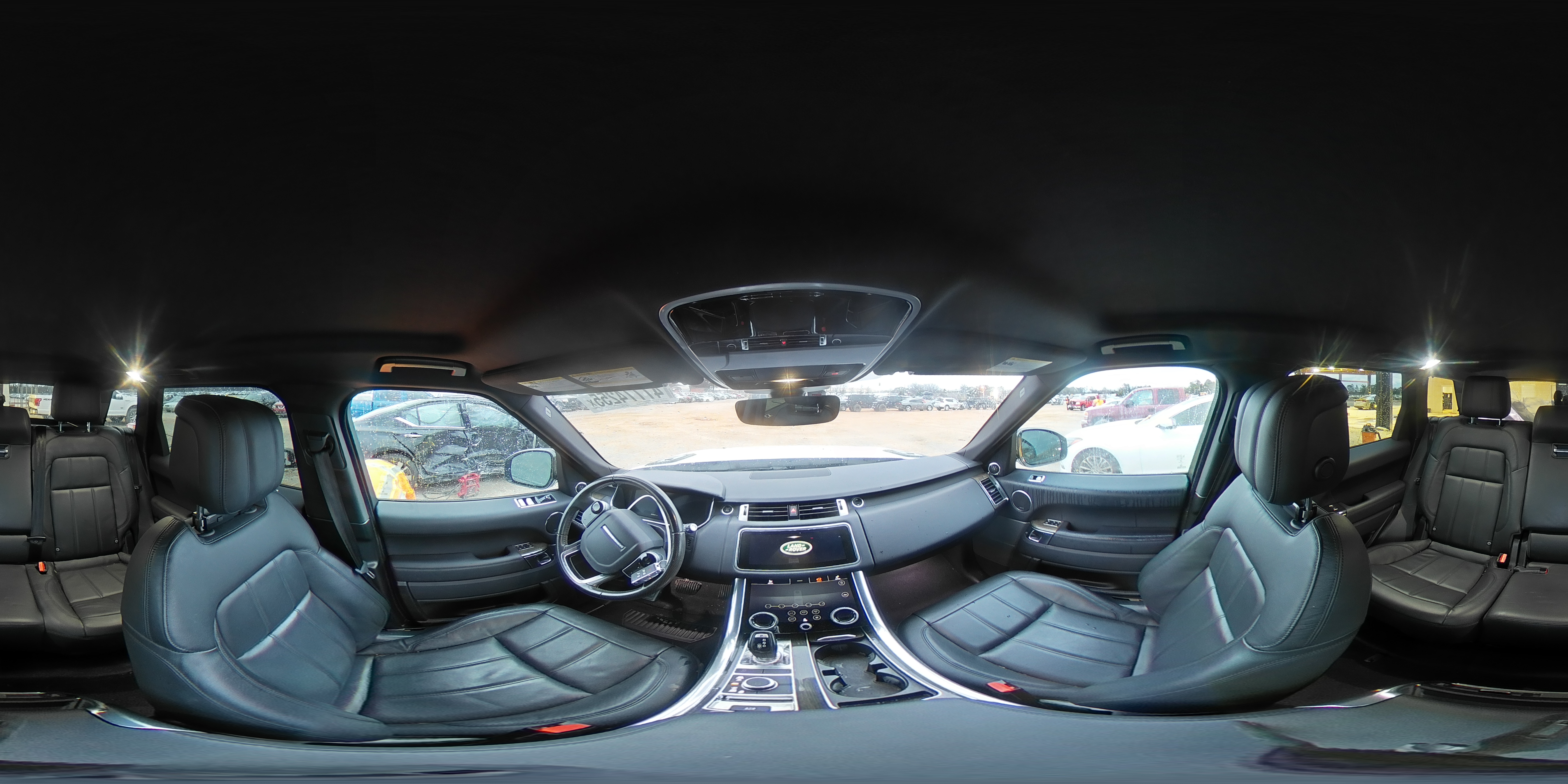 2019 Land Rover Range Rover - Image 16