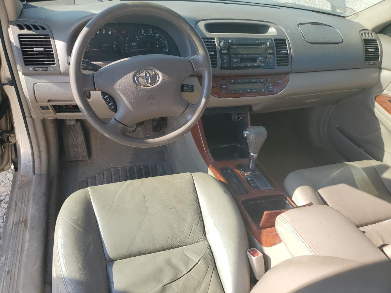 2003 Toyota Camry - Image 8