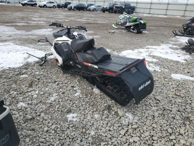 2019 SKIDOO RENEGADE