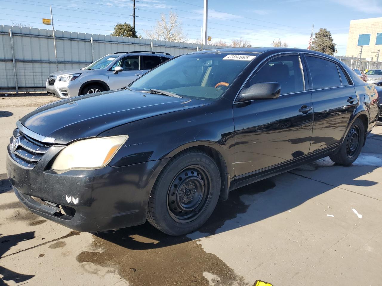 2006 Toyota Avalon - Image 1