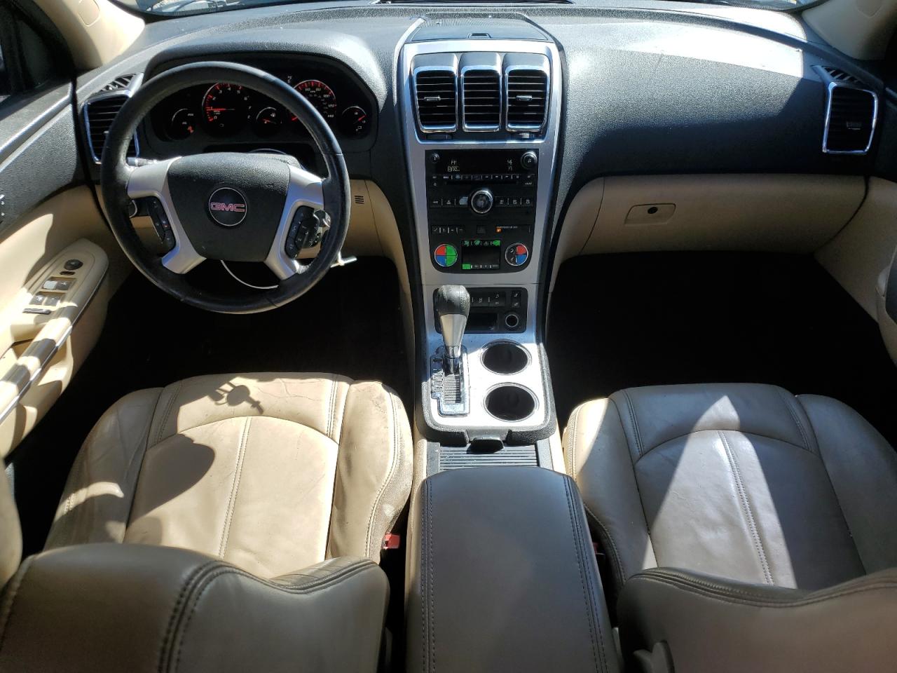 2012 GMC Acadia - Image 8