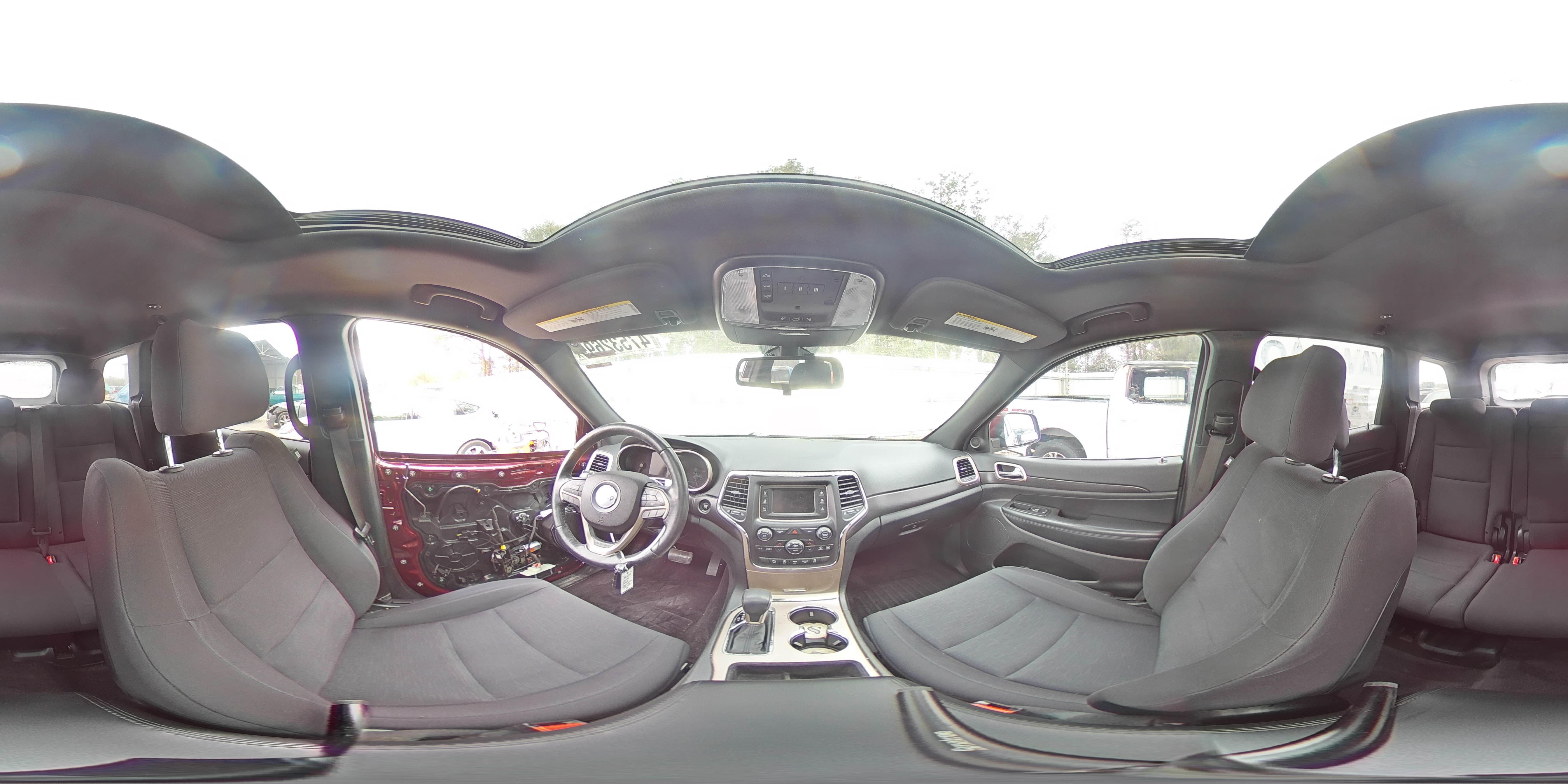 2016 Jeep Grand Cherokee - Image 16