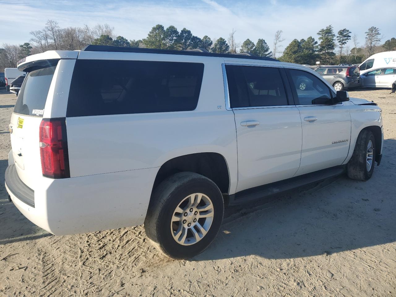 2018 Chevrolet Suburban - Image 3