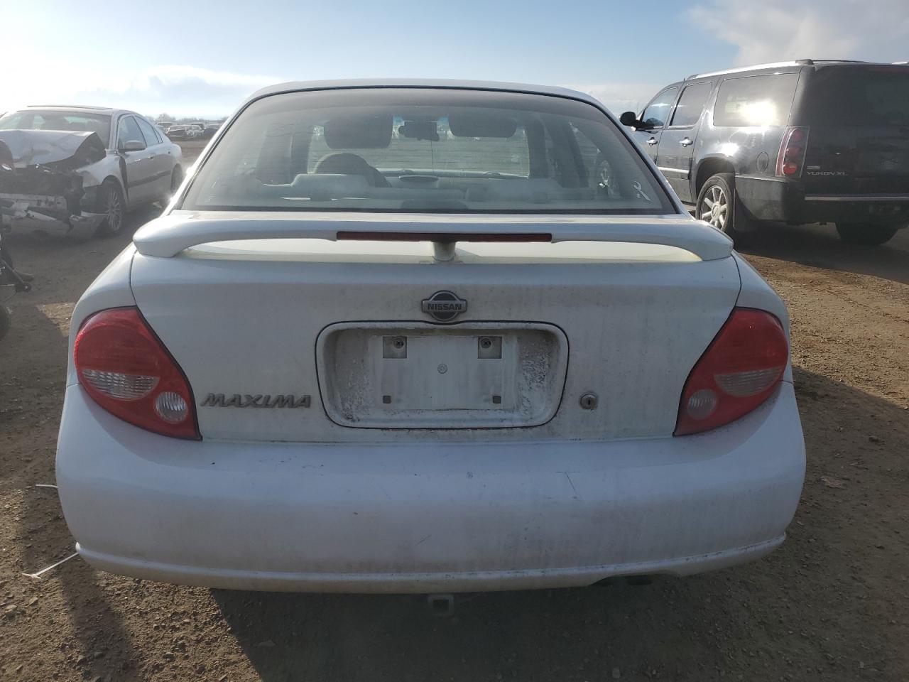 2000 Nissan Maxima - Image 6