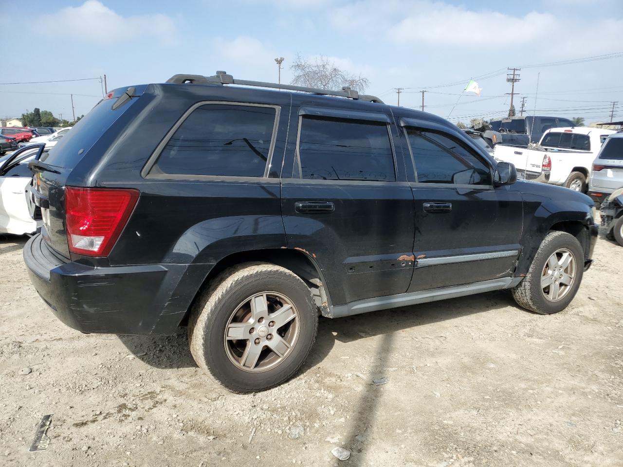 2007 Jeep Grand Cherokee - Image 3