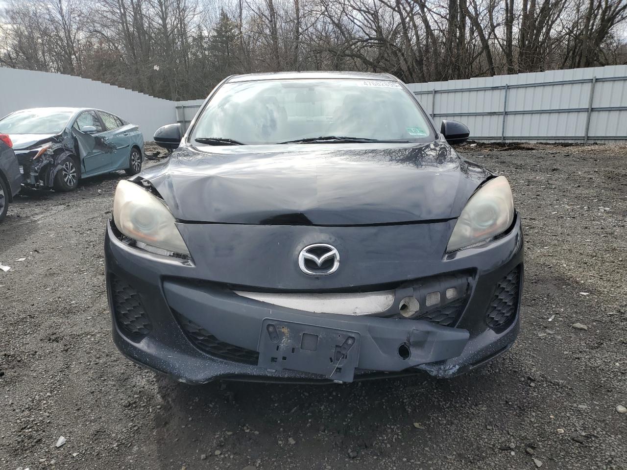 2012 Mazda 3 - Image 5