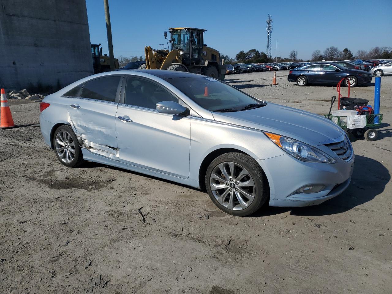 2012 Hyundai Sonata - Image 4