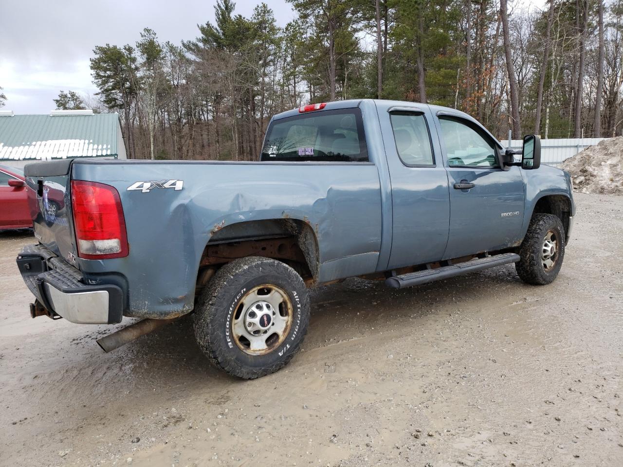 2011 GMC Sierra - Image 3