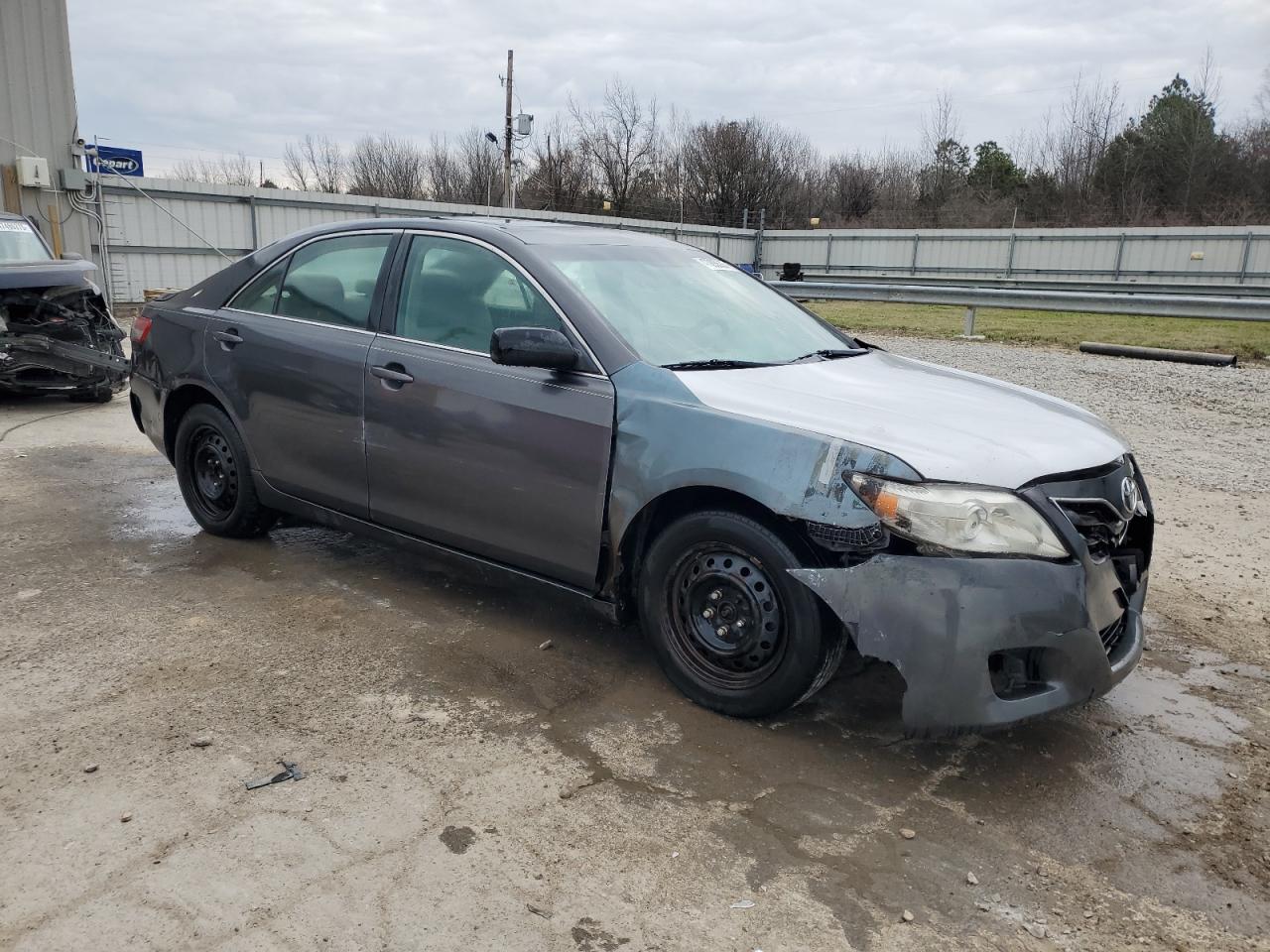 2010 Toyota Camry - Image 4