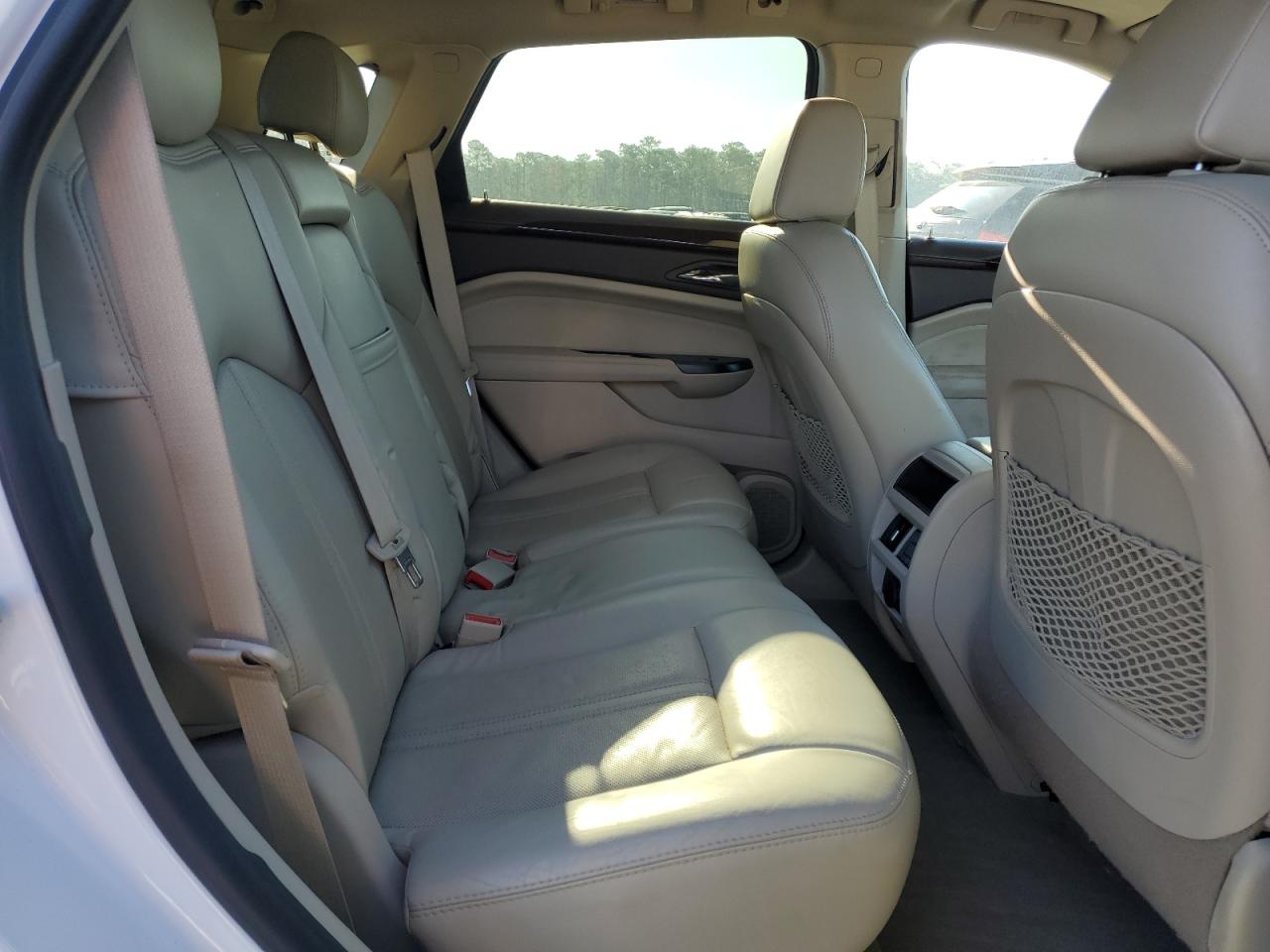 2014 Cadillac SRX - Image 12