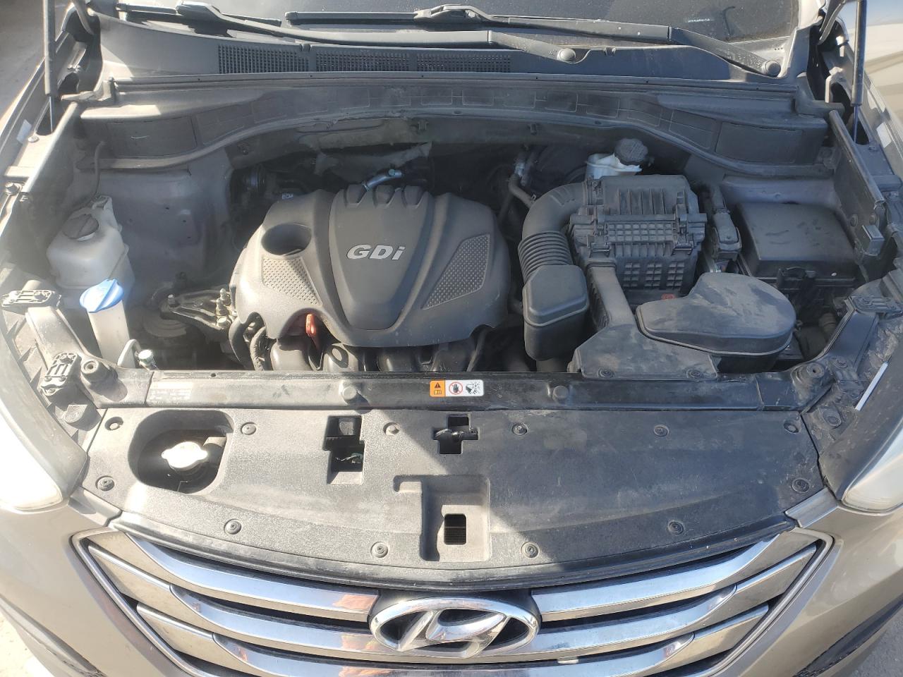 2013 Hyundai Santa Fe - Image 13