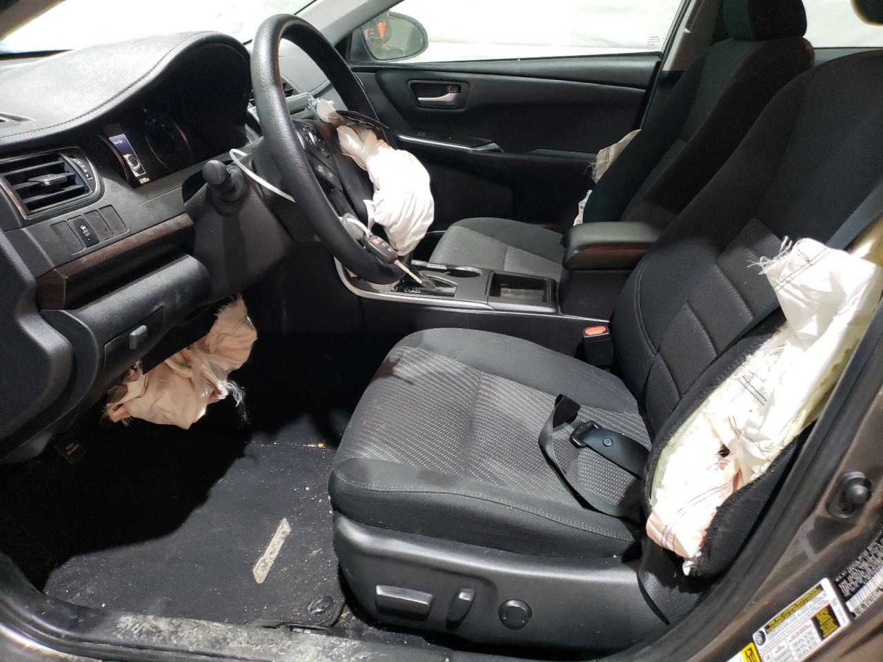 2017 Toyota Camry - Image 7