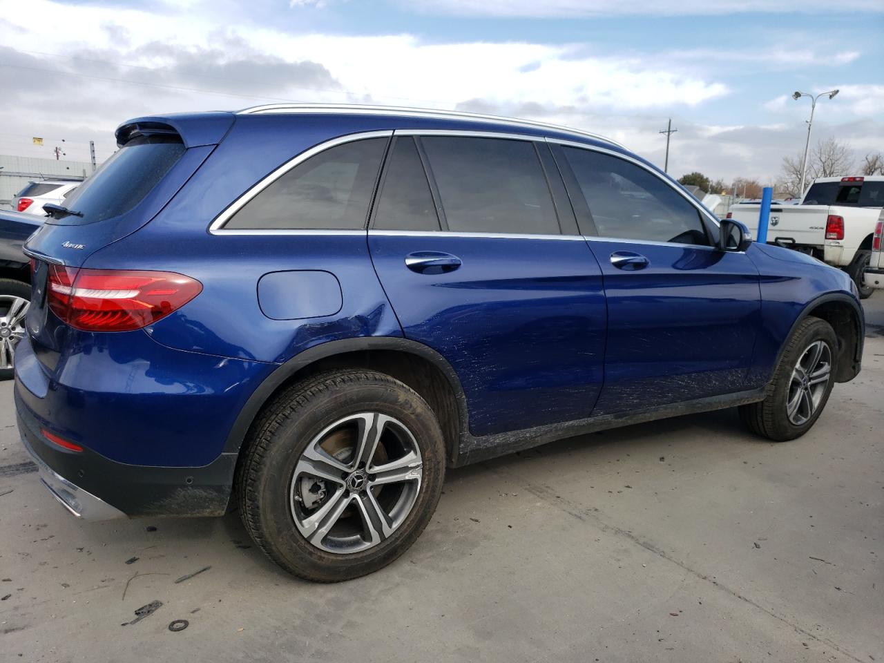 2018 Mercedes-Benz GLC - Image 3
