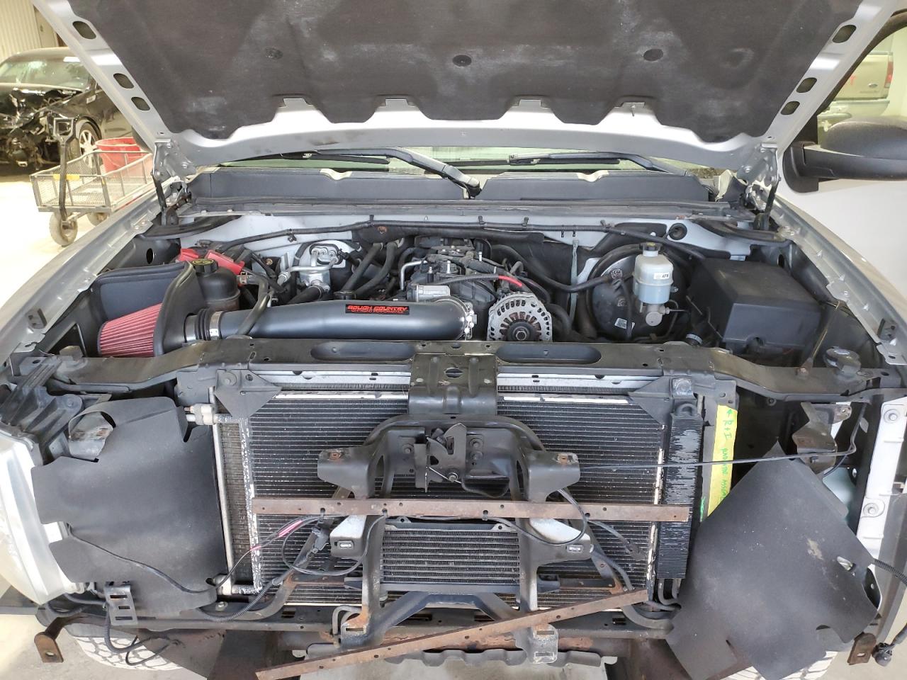 2013 Chevrolet Silverado - Image 11
