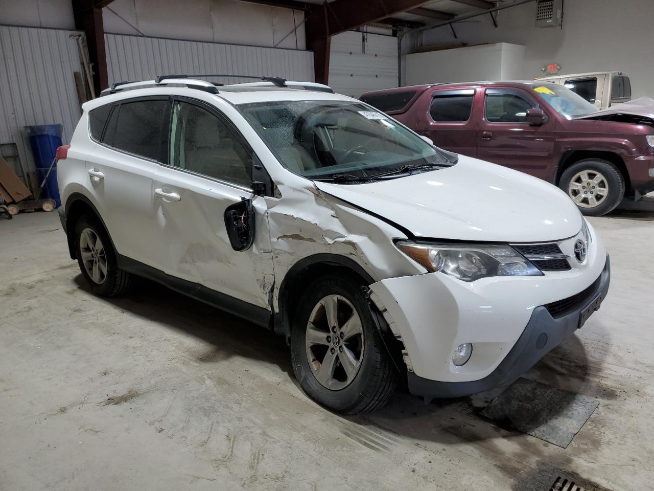 2015 Toyota RAV 4 - Image 4