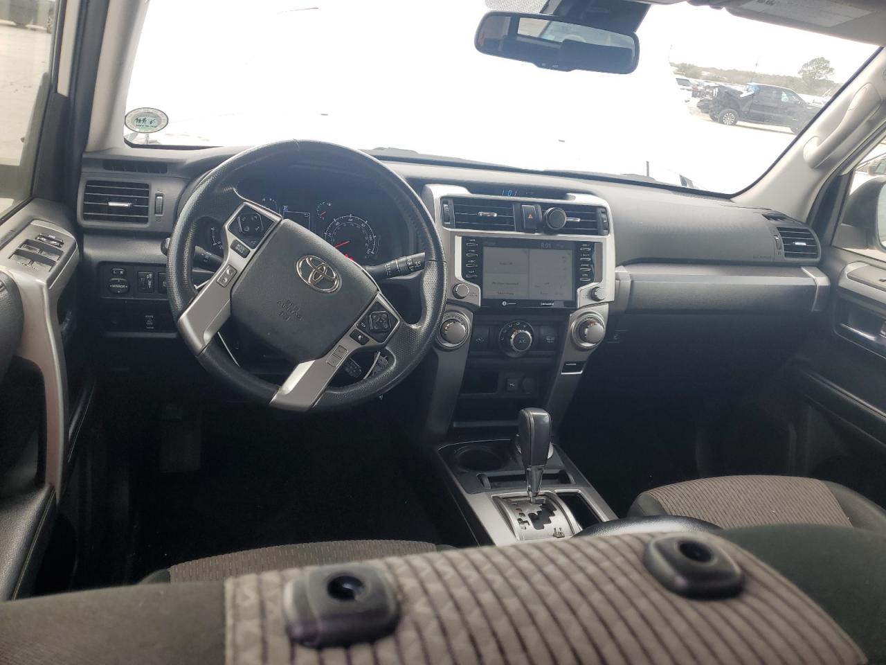 2021 Toyota 4Runner - Image 8