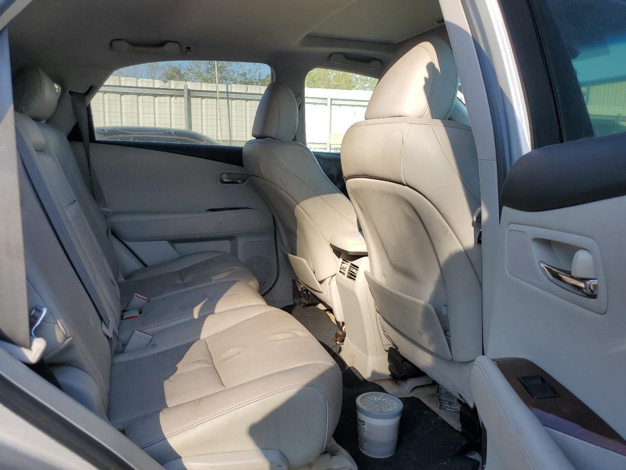 2011 Lexus RX - Image 11
