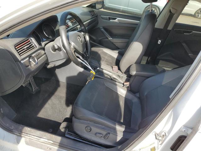  VOLKSWAGEN PASSAT 2017 Biały