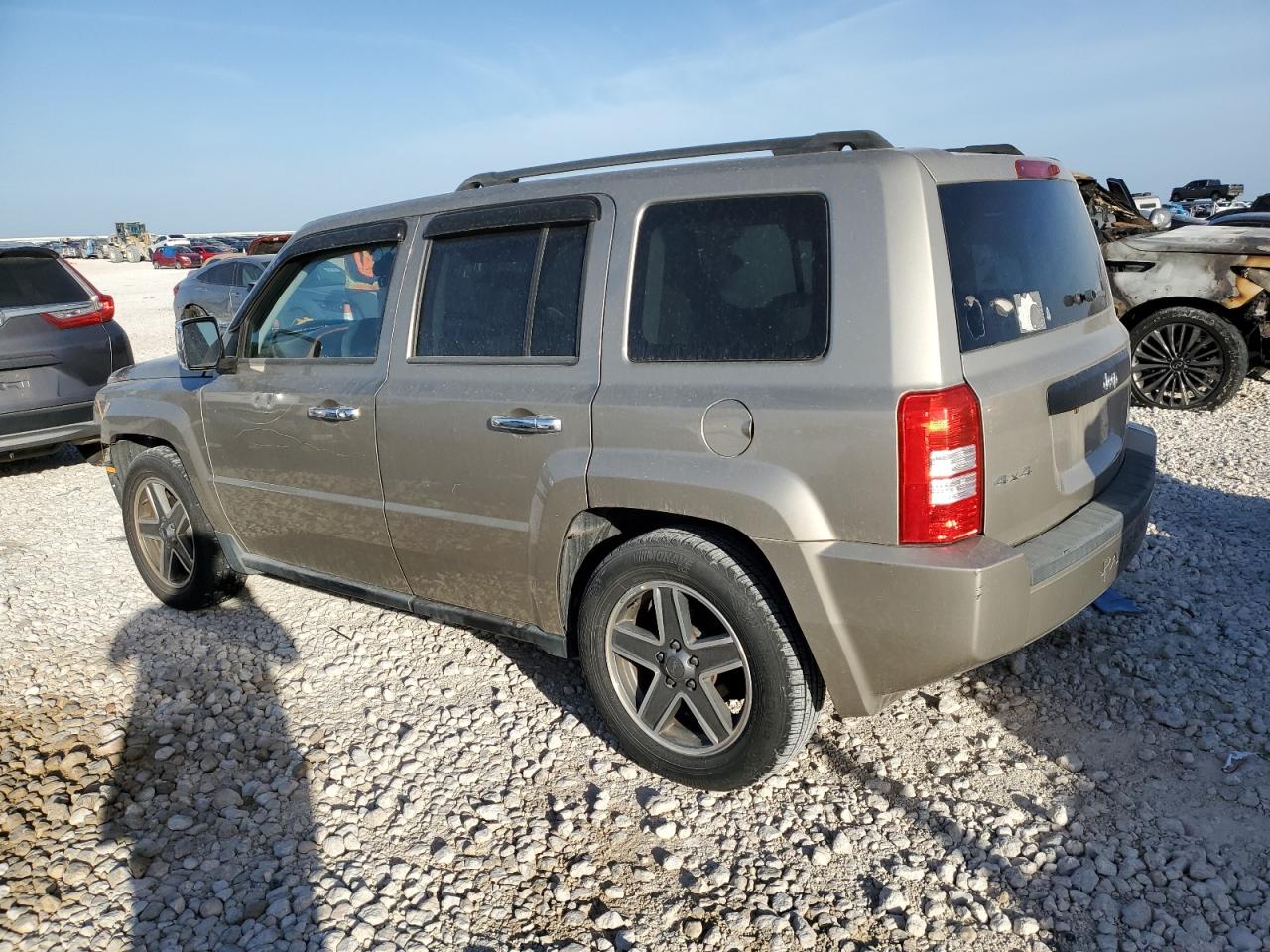 2009 Jeep Liberty (Patriot) - Image 2