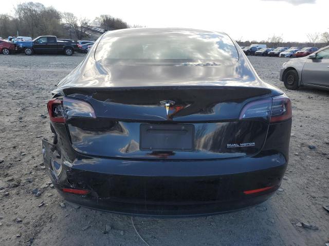  TESLA MODEL 3 2019 Черный