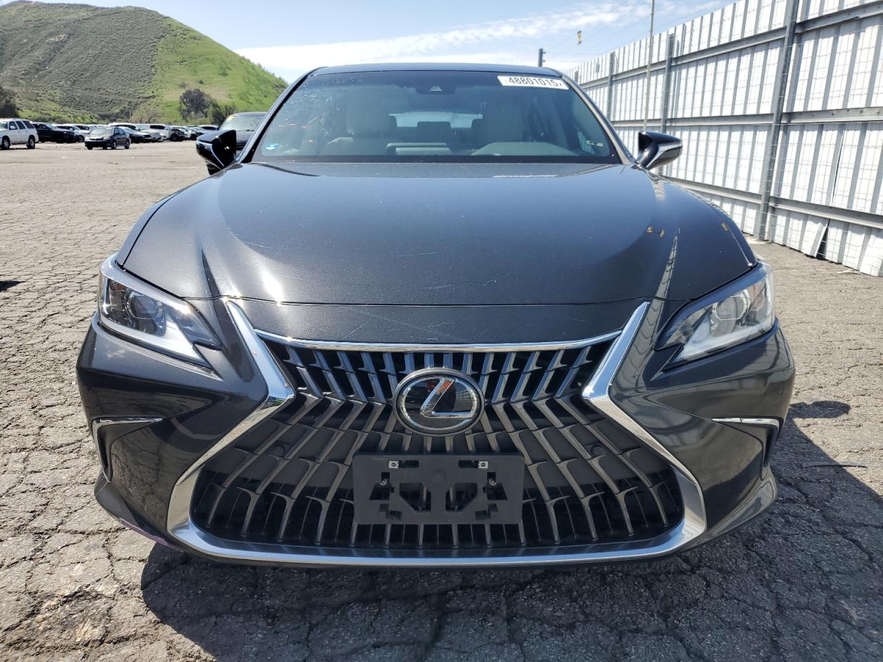 2023 Lexus ES - Image 5